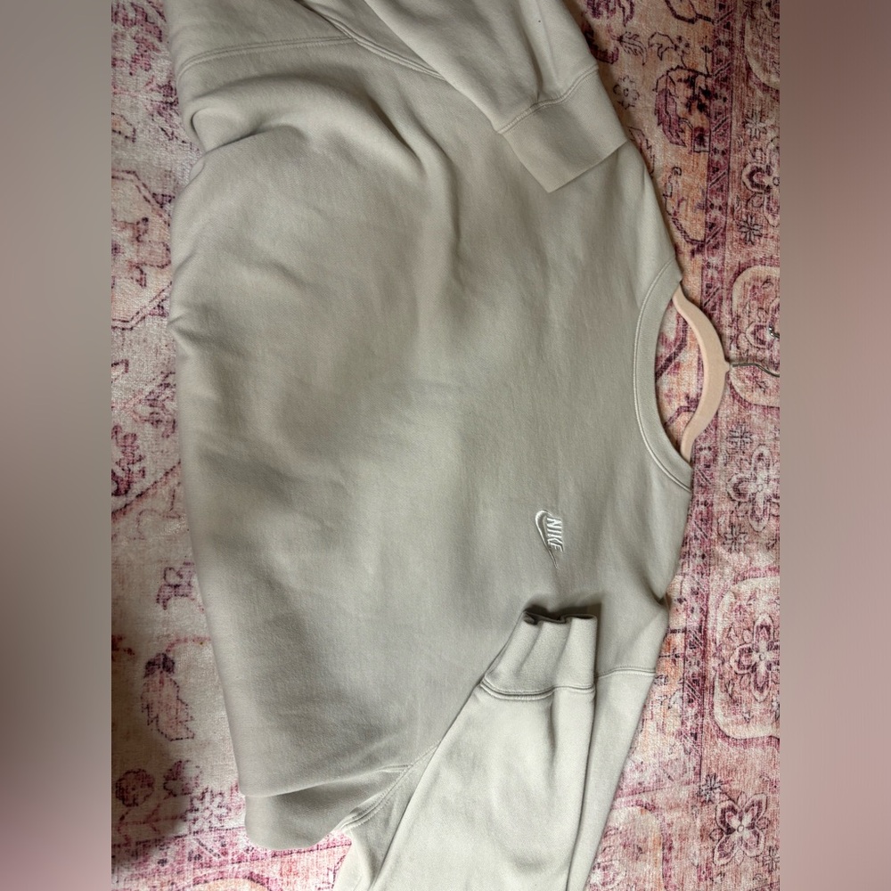 Nike Crewneck